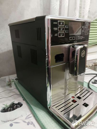 Кофемашина saeco