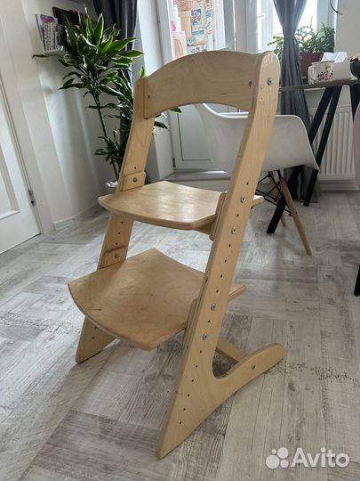 Детский растущий стул