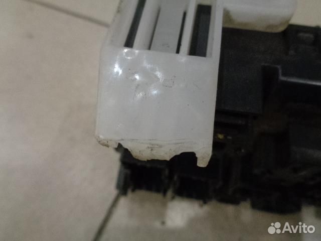 Блок предохранителей салонный Pontiac Vibe 2002-2