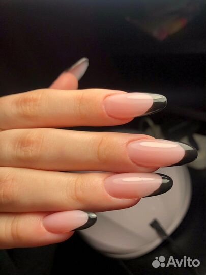 Маникюр на дому