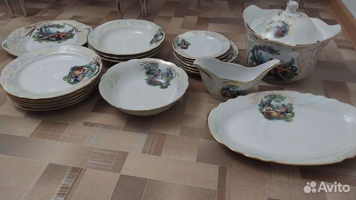 Набор столовой посуды