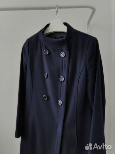 Пальто Sisley 46 шерсть в составе