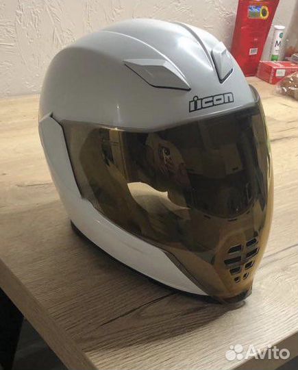 Продам мото шлем