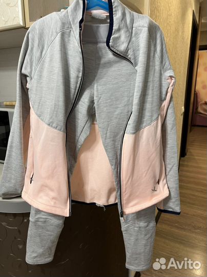 Костюм спортивный