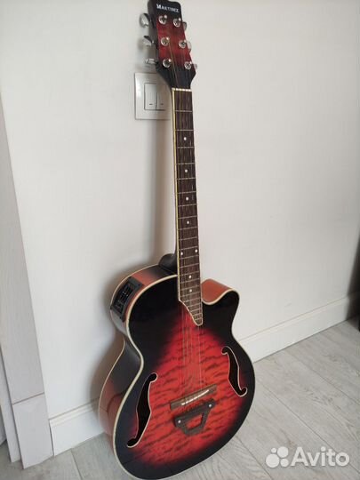 Гитара электроакустическая Martinez (как новая)