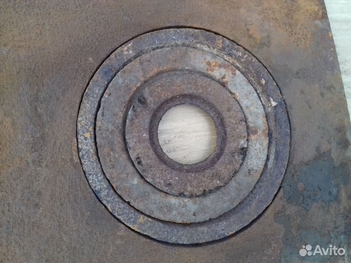 Чугунная плита конфорка для печи