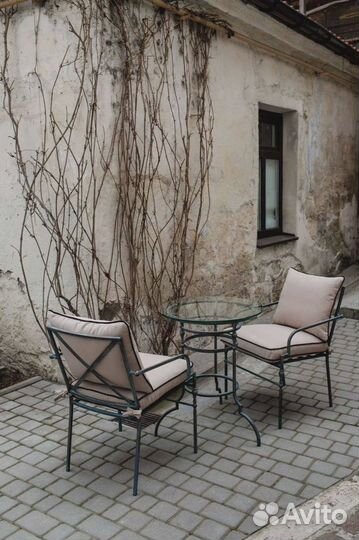 Садовая мебель (скамейки, столы, кресла)