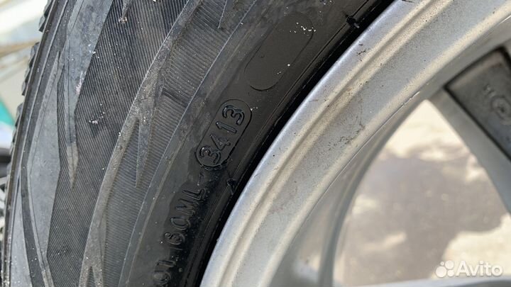 Nokian Tyres Hakkapeliitta R2 SUV 235/60 R18 107R