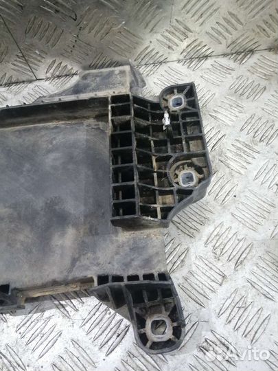 Площадка акб BMW X2 F39, X2 F48