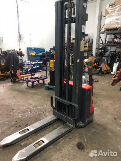 Штабелер noblelift