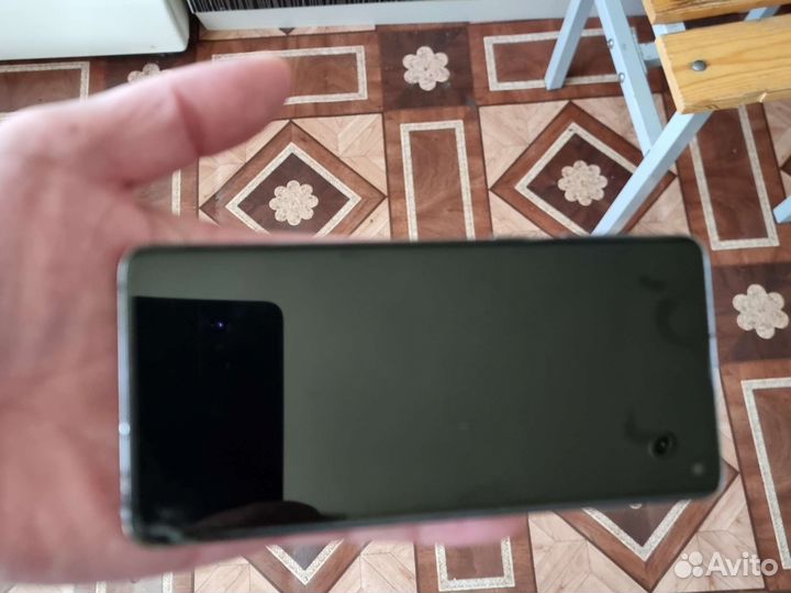 Телефон Samsung galaxy s10