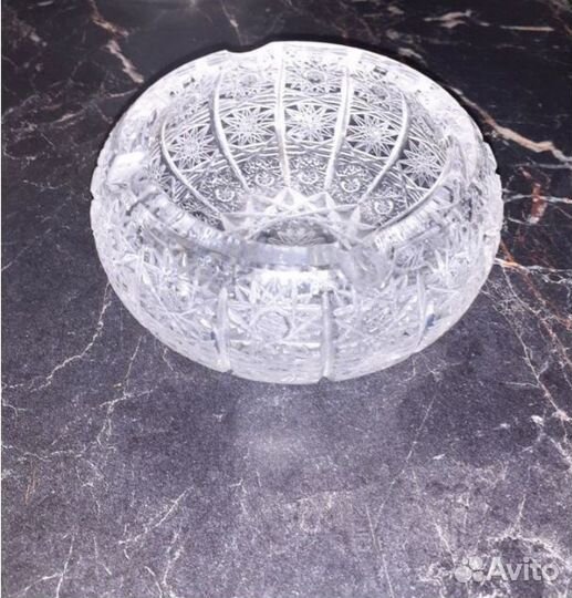 Хрустальная пепельница