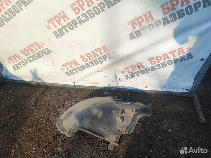 Опель Астра Подкрылок задний Прав