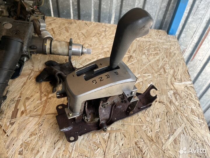 Селектор АКПП Mitsubishi lacer 9