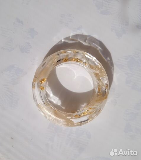 Кольцо из эпоксидной смолы