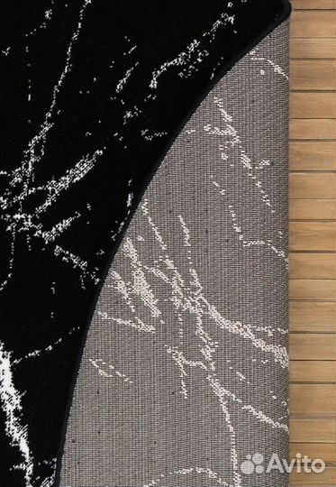 Ковер 160 на 160 новый