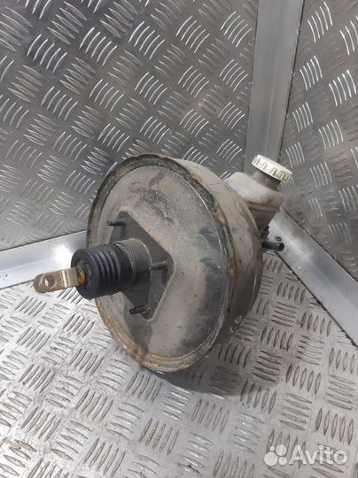 Вакуумный усилитель тормозов Mitsubishi Lancer CS