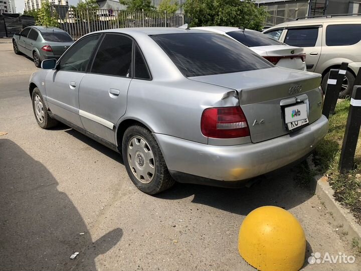 Audi A4 1.8 AT, 2000, 200 000 км