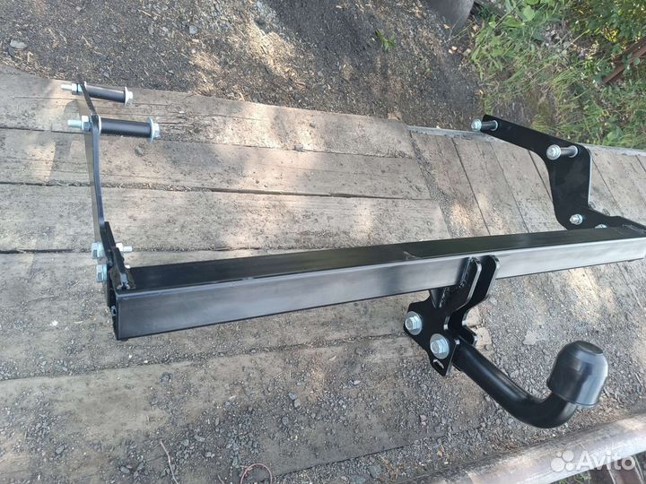 Фаркоп на renault logan 2