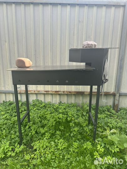 Мангал с подказанником