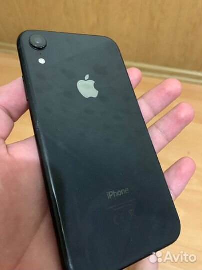 iPhone Xr, 64 ГБ