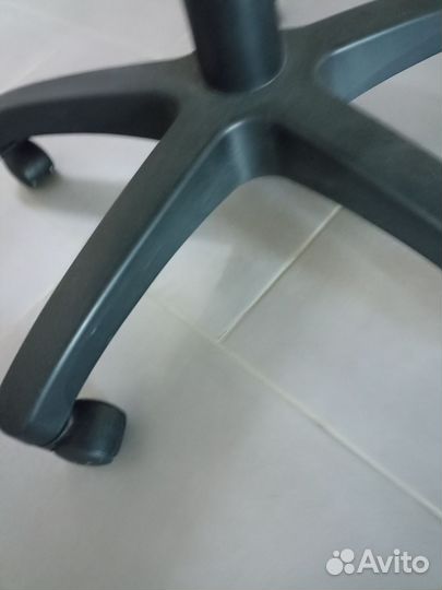 Компьютерное кресло, стул офисный