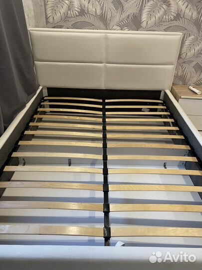Продам кровать бу