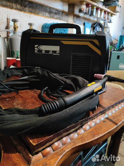 Аргонодуговой сварочный аппарат