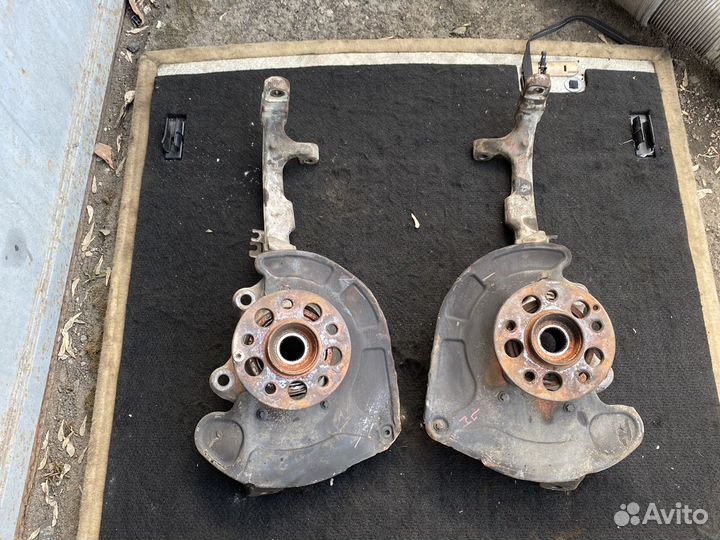 Поворотный кулак Mercedes 221 4matic