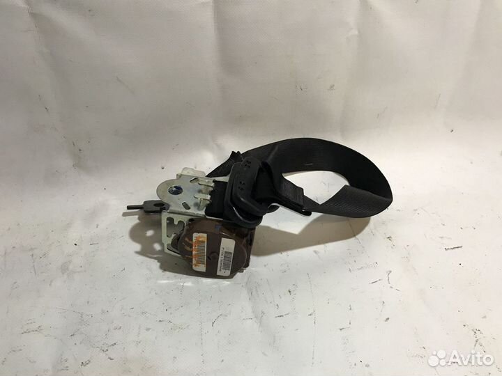 Ремень задний Jeep Grand Cherokee WK2