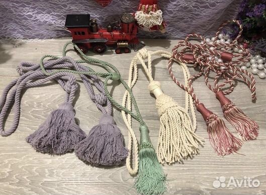 Подхваты для штор.Комплект и Интерьерный венок в м