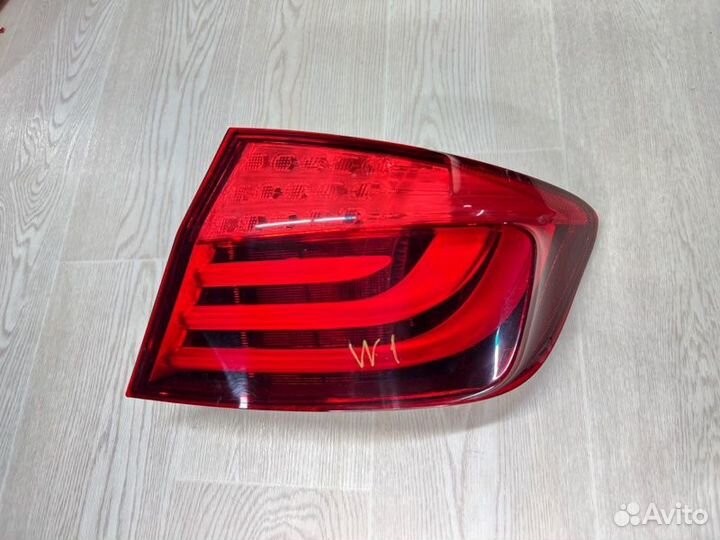 Фонарь правый Bmw 5 F10 2011