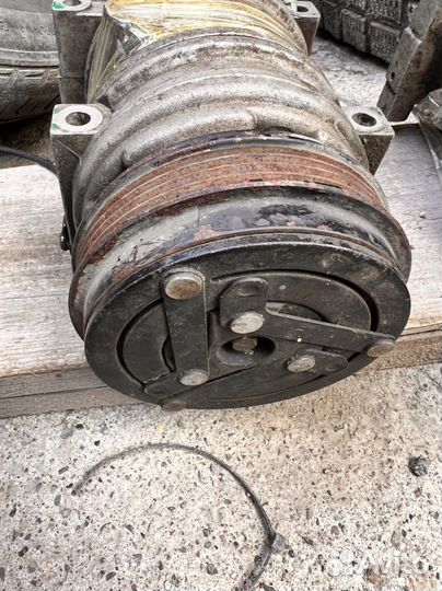 Компрессор кондиционера джили мк и кросс