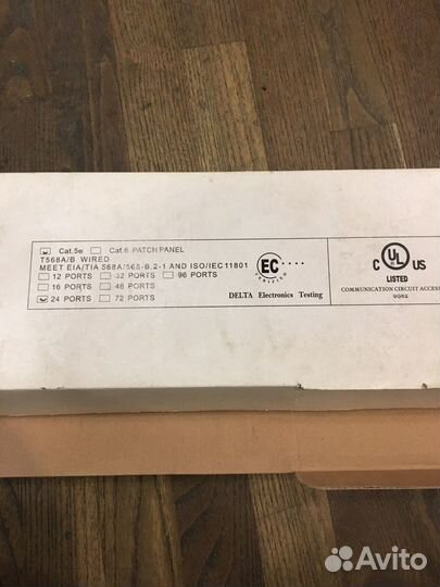 Патч панель 24 порта