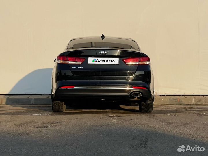 Kia Optima 2.0 AT, 2016, 203 000 км