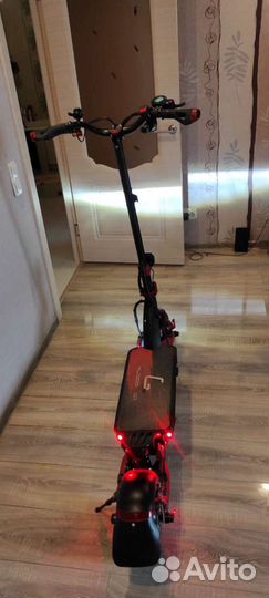 Электросамокат kugoo g1