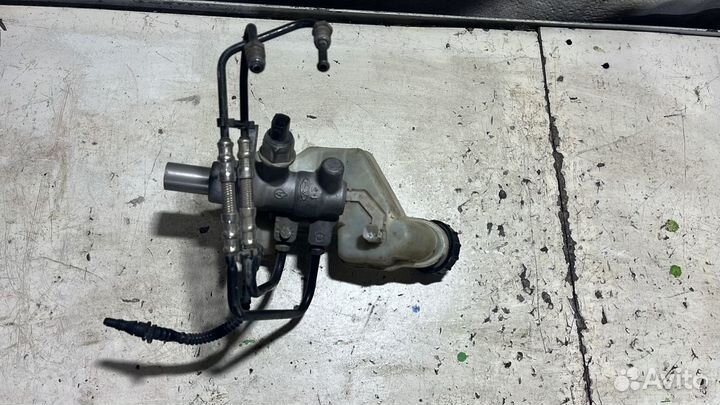 Цилиндр тормозной главный Форд Фьюжн