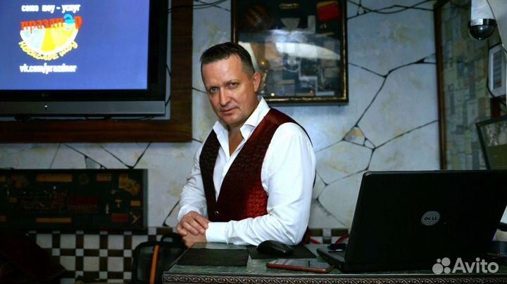 Ведущие и Диджеи на праздник. Прокат колонок