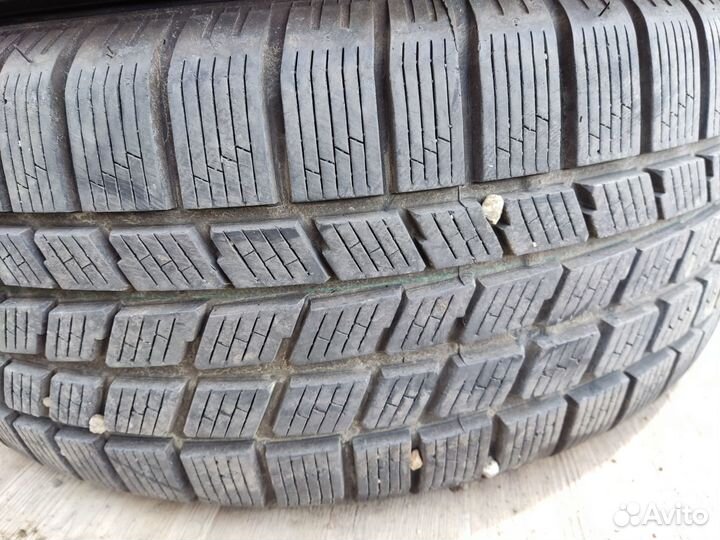 Pirelli Winter 210 Snowsport 225/50 R17