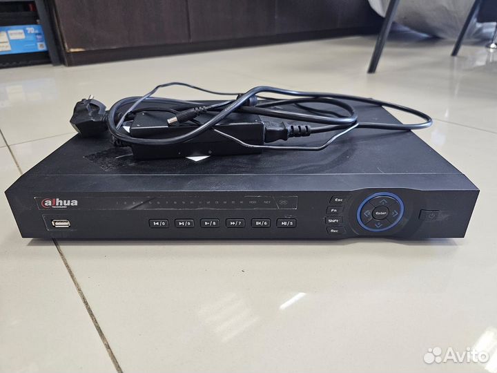 Регистратор камер видеонаблюдения Dahua NVR4216