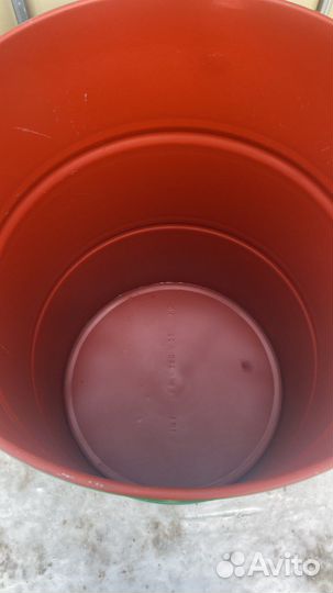 Бочка металлическая с крышкой