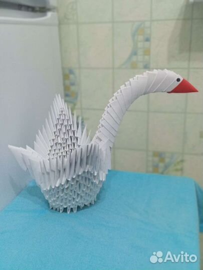 Лебедь аригами