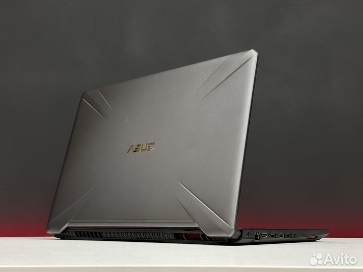 Asus TUF 17.3