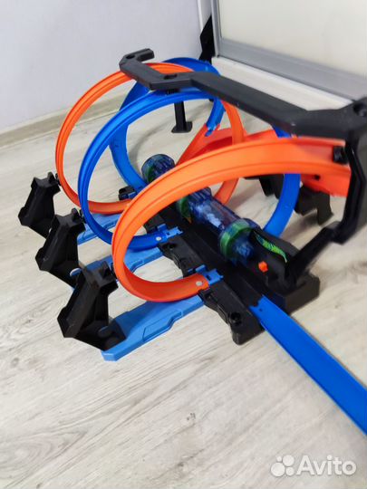 Hot wheels трек