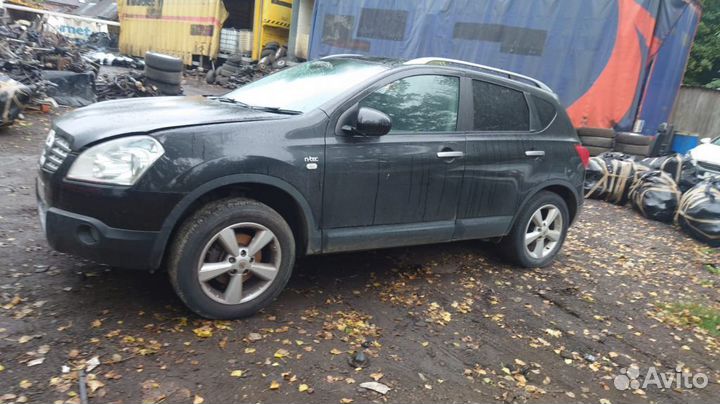 В разборе Nissan Qashqai J10 1.6 HR16DE МКПП