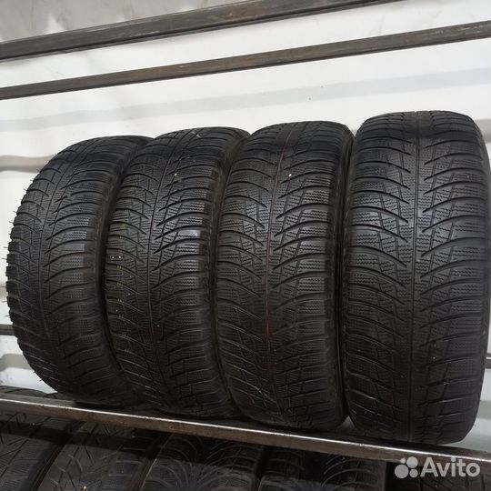 Bridgestone Blizzak LM-001 205/55 R16