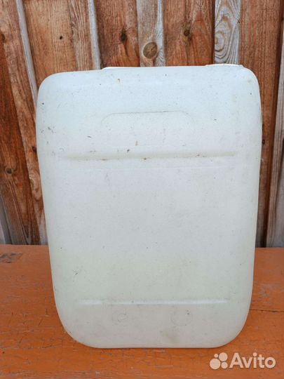 Канистра пластиковая 20 литров