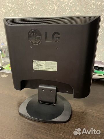 Монитор LG flatron L1717S-SN