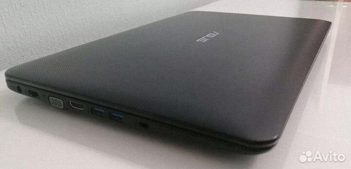 Ноутбук asus AMD A8-7410/8ггб/Radeon R5/1тб/15,6