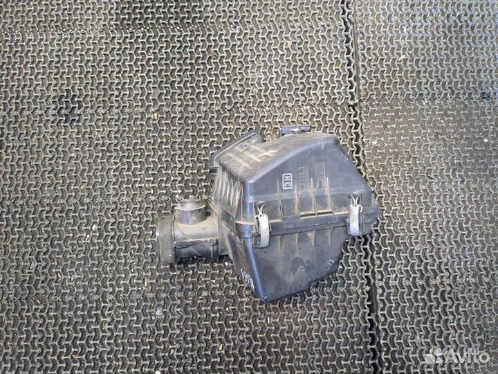 Корпус воздушного фильтра Lexus ES, 2010